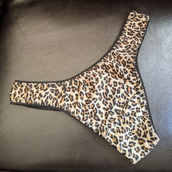 5 for $25! Sexy Cheetah Leopard Thong Panties XS/S - Picture 2 of 5